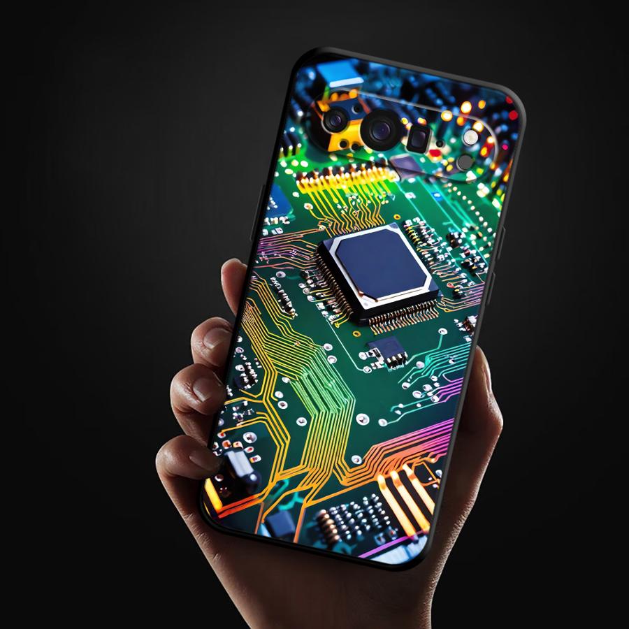 Retro Circuit Board Funda Phon - огляд і ціна Google Pixel 9