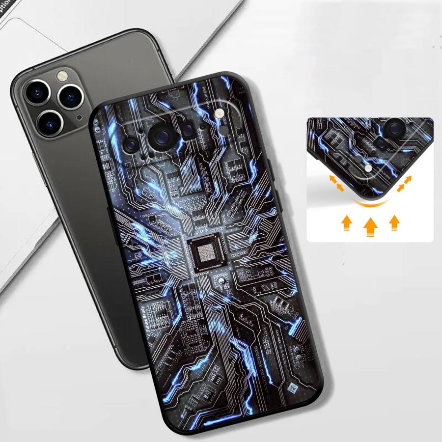 Retro Circuit Board Funda Phon - огляд і ціна Google Pixel 9